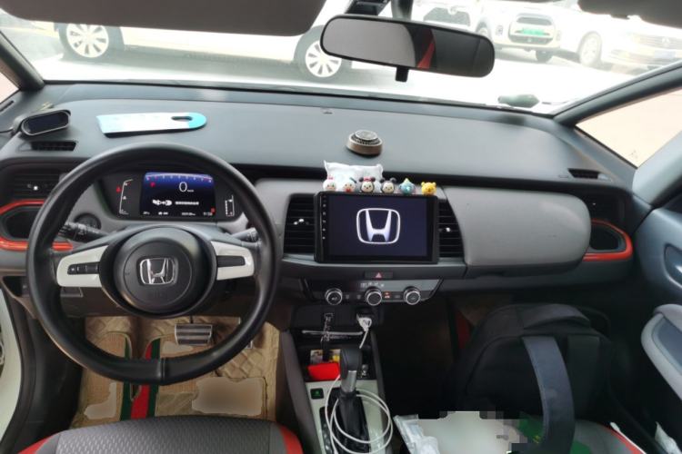 Used Honda LIFE 2021 1.5L CVT SPORT Heartbeat Edition Center Console