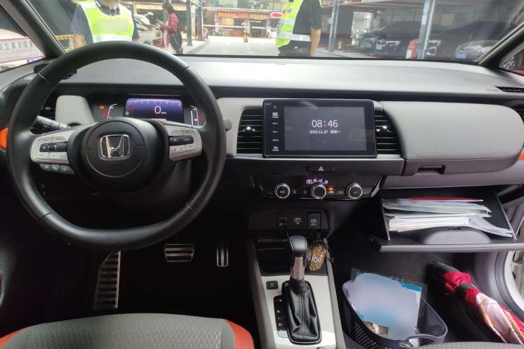Used Honda LIFE 2021 1.5L CVT SPO-SS Dynamic Edition Center Console