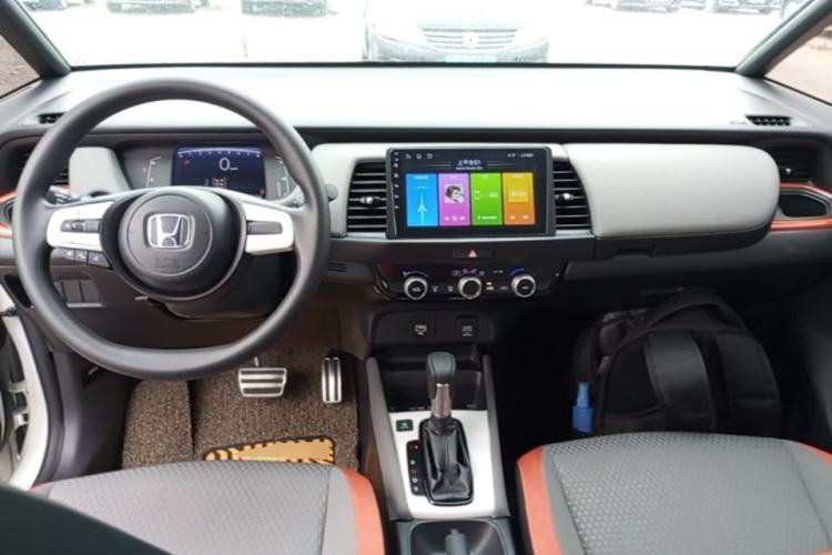 Used Honda LIFE 2021 1.5L CVT SPORT Heartbeat Edition Center Console