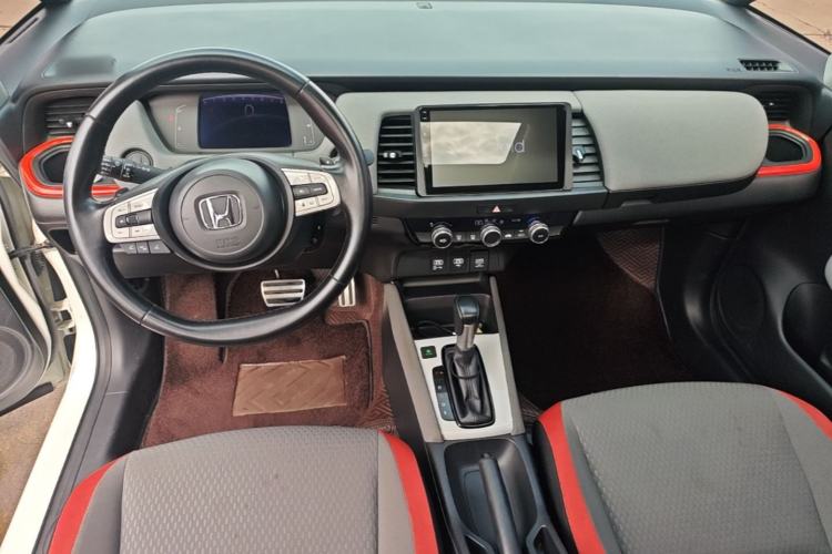 Used Honda LIFE 2021 1.5L CVT SPO-SS Dynamic Edition Center Console
