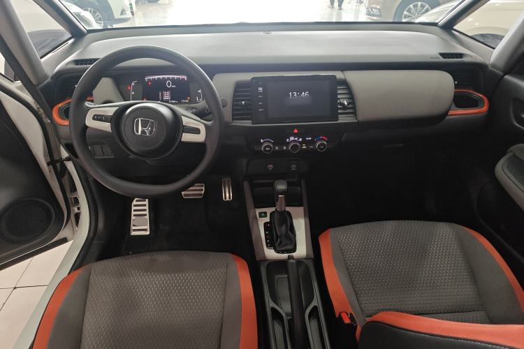 Used Honda LIFE 2021 1.5L CVT SPORT Heartbeat Edition Center Console
