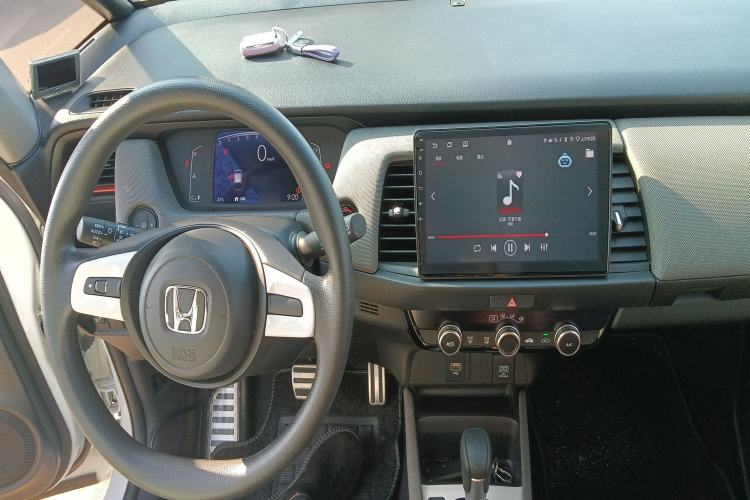 Used Honda LIFE 2021 1.5L CVT SPO-SS Dynamic Edition Center Console