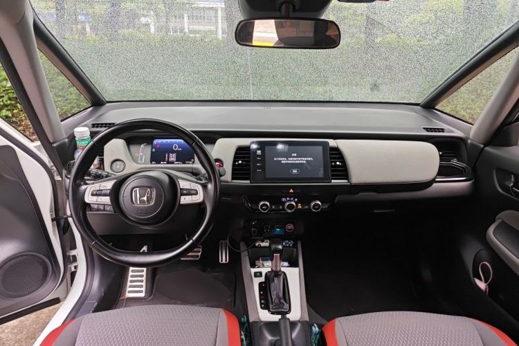 Used Honda LIFE 2021 1.5L CVT SPO-SS Dynamic Edition Center Console