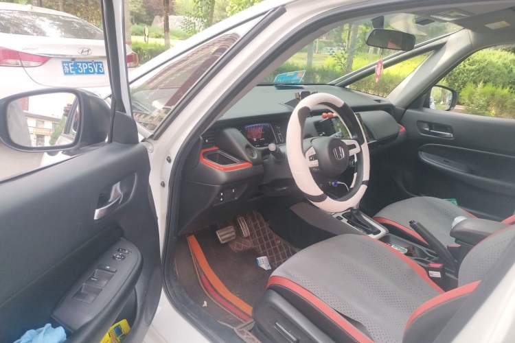 Used Honda LIFE 2021 1.5L CVT SPORT Heartbeat Edition Driver Seat