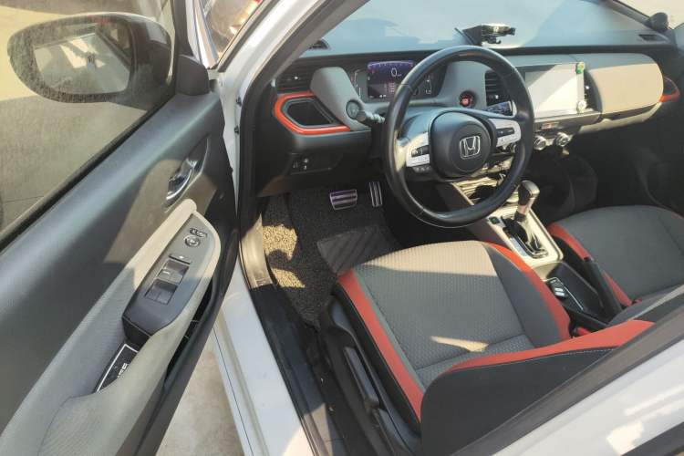 Used Honda LIFE 2021 1.5L CVT SPO-SS Dynamic Edition Driver Seat