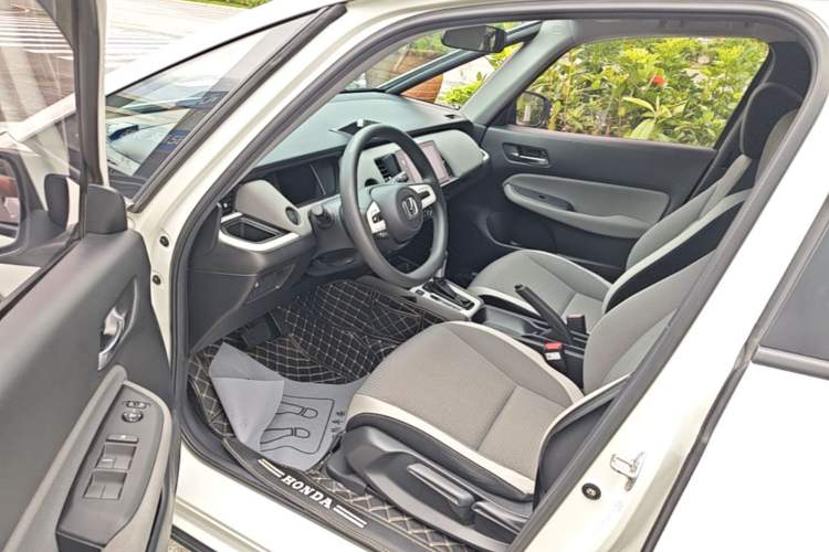 Used Honda LIFE 2021 1.5L CVT CRO-S Fun Edition Driver Seat