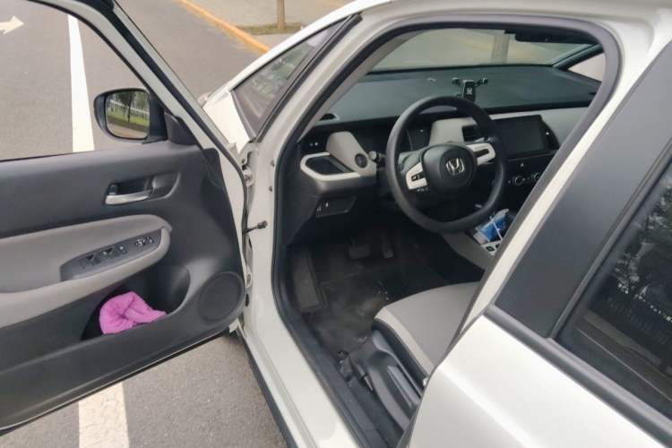 Used Honda LIFE 2021 1.5L CVT CRO-S Fun Edition Driver Seat
