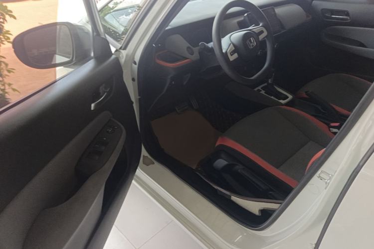 Used Honda LIFE 2021 1.5L CVT SPORT Heartbeat Edition Driver Seat