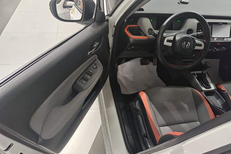 Used Honda LIFE 2021 1.5L CVT SPORT Heartbeat Edition Driver Seat