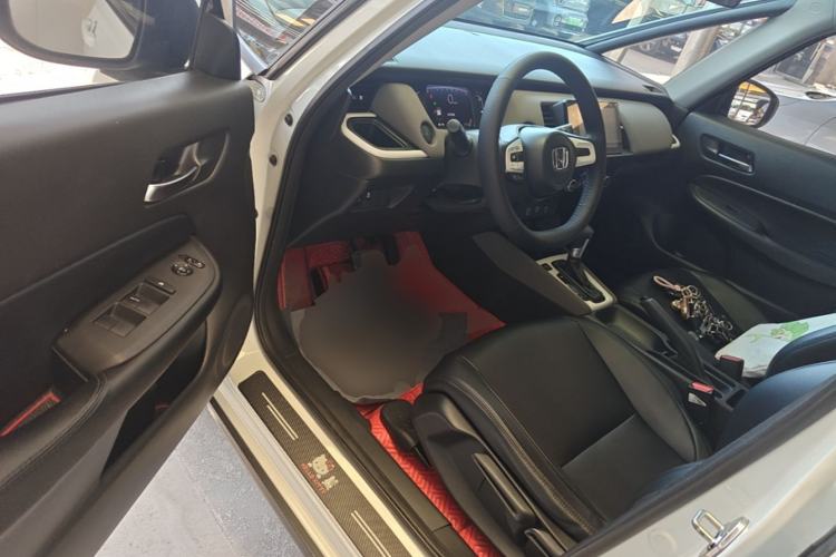 Used Honda LIFE 2021 1.5L CVT CRO-S Fun Edition Driver Seat