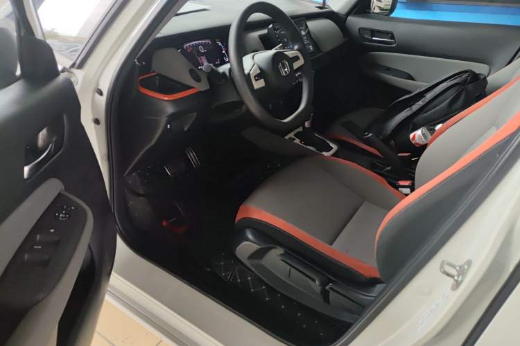 Used Honda LIFE 2021 1.5L CVT SPORT Heartbeat Edition Driver Seat