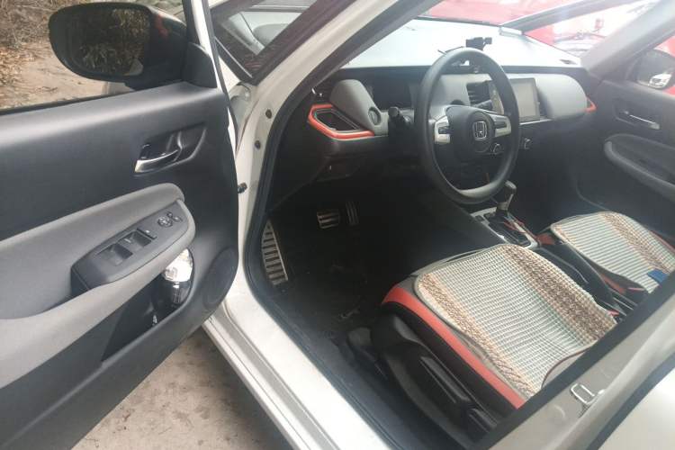 Used Honda LIFE 2021 1.5L CVT SPORT Heartbeat Edition Driver Seat