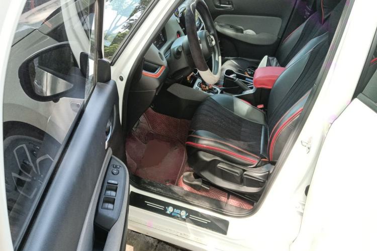 Used Honda LIFE 2021 1.5L CVT SPORT Heartbeat Edition Driver Seat