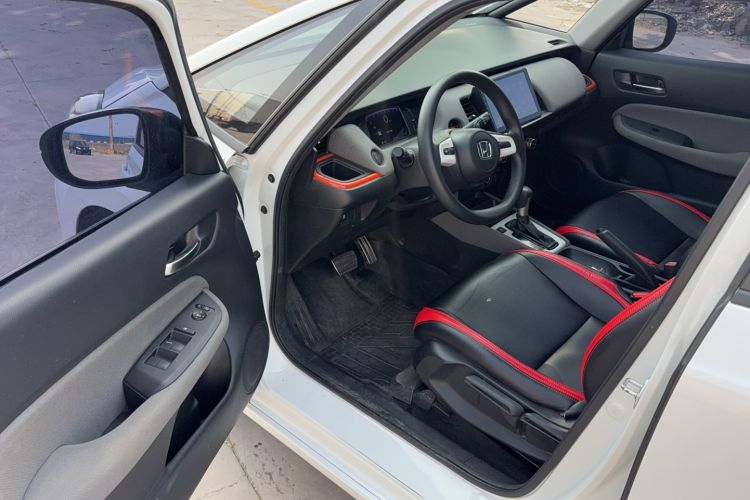 Used Honda LIFE 2021 1.5L CVT SPORT Heartbeat Edition Driver Seat