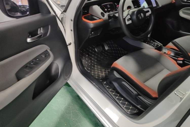 Used Honda LIFE 2021 1.5L CVT SPORT Heartbeat Edition Driver Seat