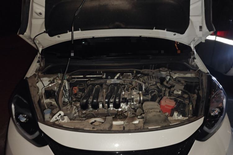 Used Honda LIFE 2021 1.5L CVT SPORT Heartbeat Edition Engine Bay