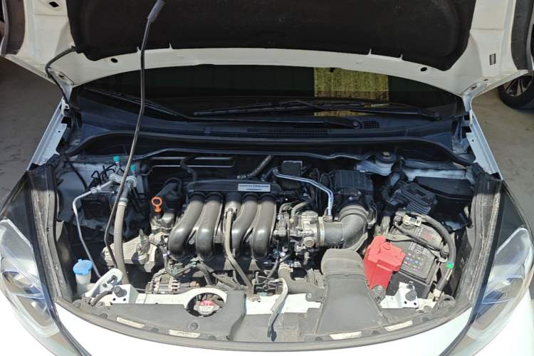 Used Honda LIFE 2021 1.5L CVT CRO-S Fun Edition Engine Bay