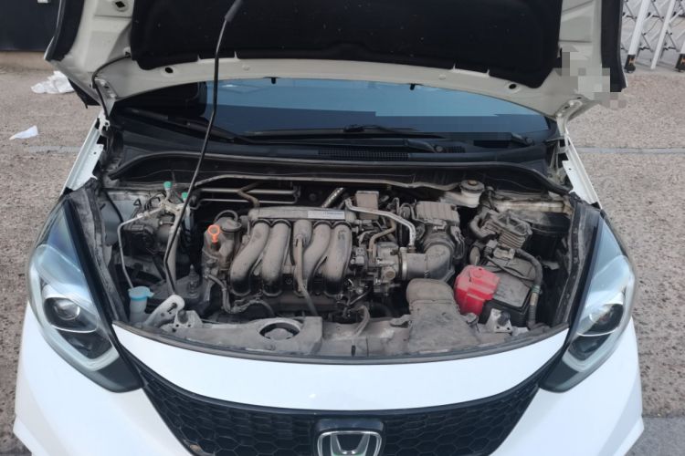 Used Honda LIFE 2021 1.5L CVT SPORT Heartbeat Edition Engine Bay