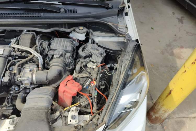 Used Honda LIFE 2021 1.5L CVT SPORT Heartbeat Edition Engine Bay Left