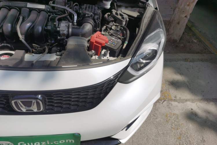 Used Honda LIFE 2021 1.5L CVT SPORT Heartbeat Edition Engine Bay Left