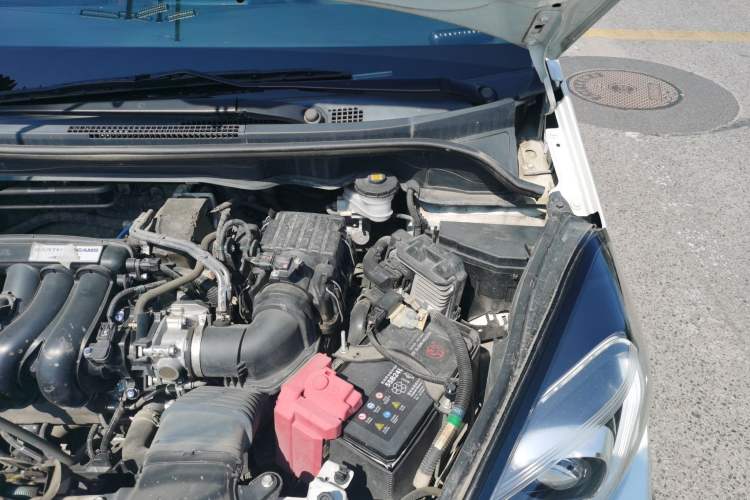 Used Honda LIFE 2021 1.5L CVT SPO-SS Dynamic Edition Engine Bay Left