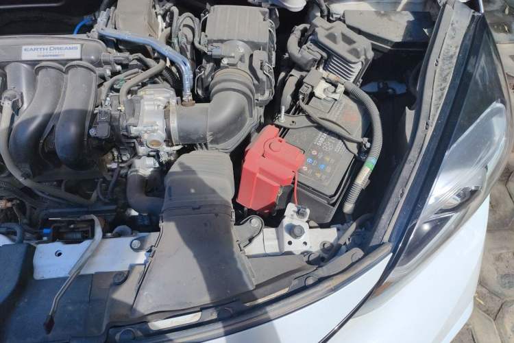 Used Honda LIFE 2021 1.5L CVT SPO-SS Dynamic Edition Engine Bay Left