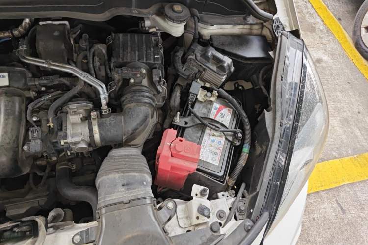 Used Honda LIFE 2021 1.5L CVT SPO-SS Dynamic Edition Engine Bay Left