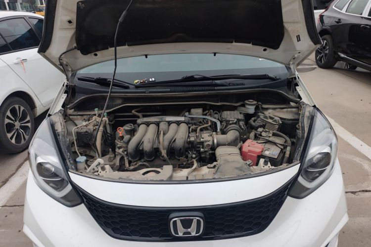 Used Honda LIFE 2021 1.5L CVT SPORT Heartbeat Edition Engine Bay