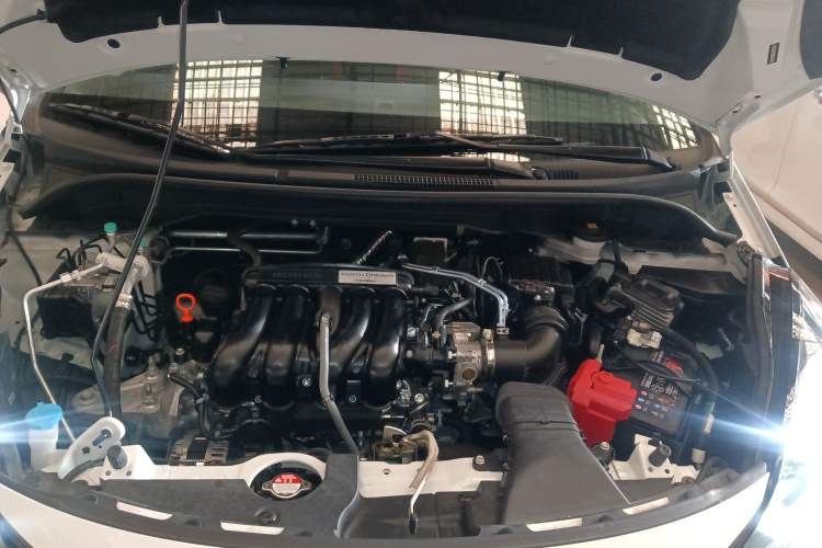 Used Honda LIFE 2021 1.5L CVT SPO-SS Dynamic Edition Engine Bay