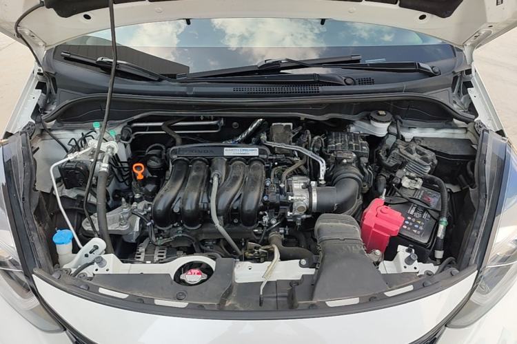 Used Honda LIFE 2021 1.5L CVT SPORT Heartbeat Edition Engine Bay