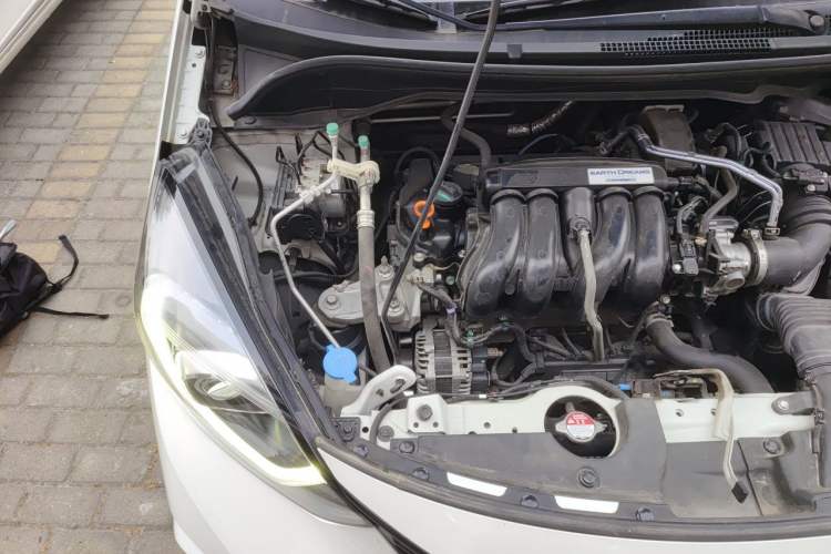 Used Honda LIFE 2021 1.5L CVT SPO-SS Dynamic Edition Engine Bay Right