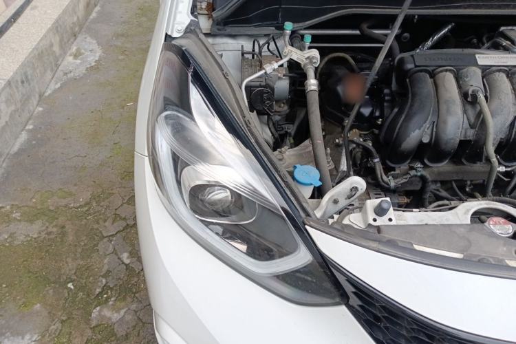 Used Honda LIFE 2021 1.5L CVT SPORT Heartbeat Edition Engine Bay Right