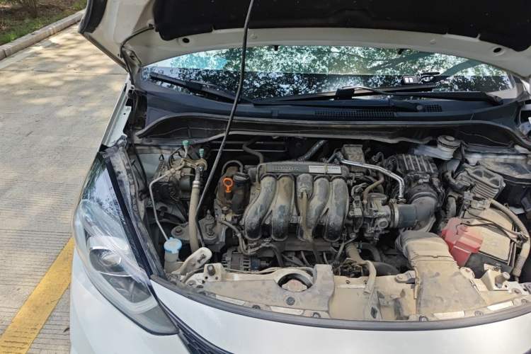 Used Honda LIFE 2021 1.5L CVT SPORT Heartbeat Edition Engine Bay Right