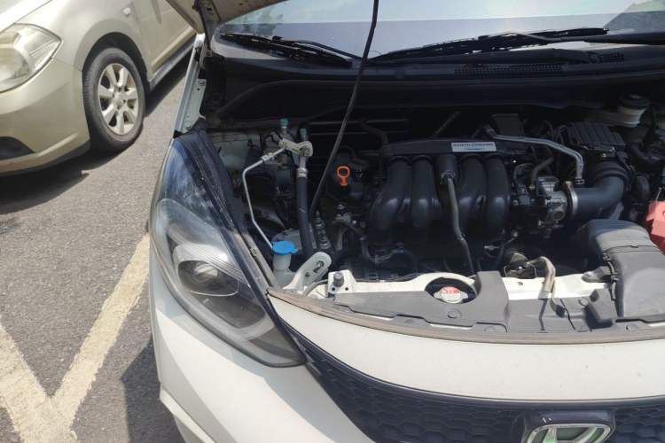 Used Honda LIFE 2021 1.5L CVT SPORT Heartbeat Edition Engine Bay Right