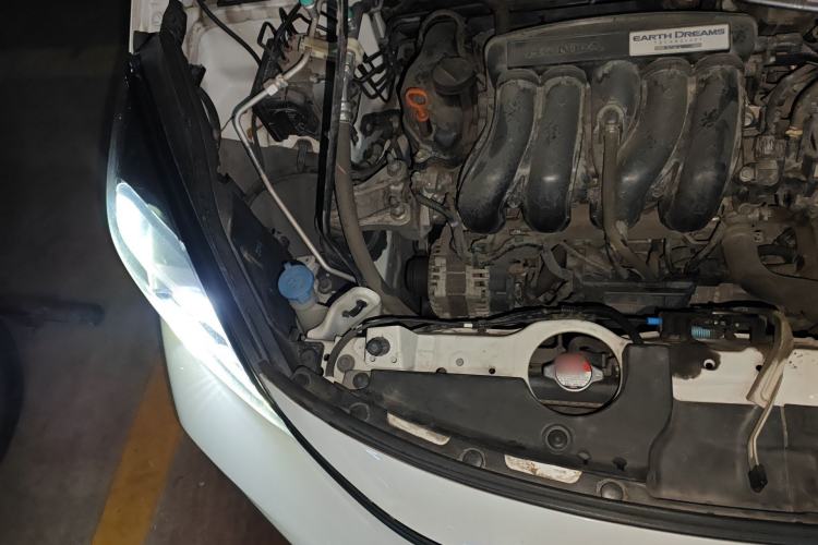 Used Honda LIFE 2021 1.5L CVT CRO-S Fun Edition Engine Bay Right