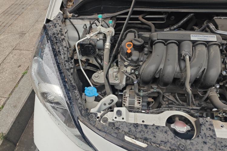 Used Honda LIFE 2021 1.5L CVT CRO-S Fun Edition Engine Bay Right