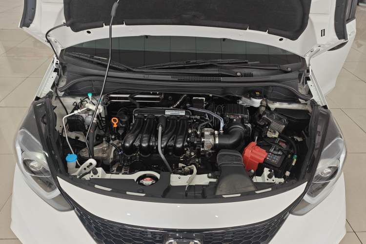 Used Honda LIFE 2021 1.5L CVT SPORT Heartbeat Edition Engine Bay