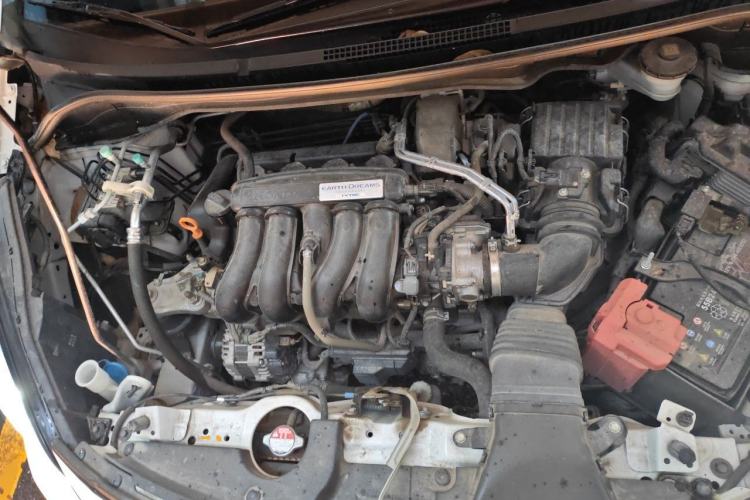 Used Honda LIFE 2021 1.5L CVT CRO-S Fun Edition Engine Bay