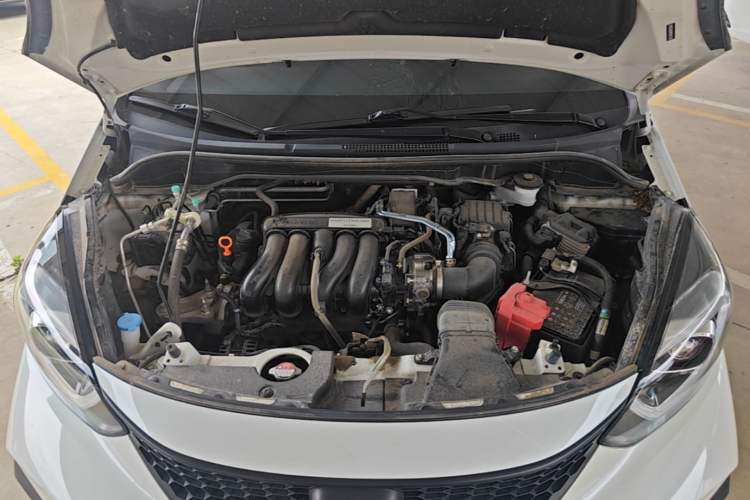 Used Honda LIFE 2021 1.5L CVT CRO-S Fun Edition Engine Bay