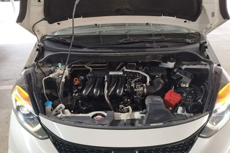 Used Honda LIFE 2021 1.5L CVT SPO-SS Dynamic Edition Engine Bay