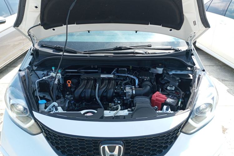 Used Honda LIFE 2021 1.5L CVT SPORT Heartbeat Edition Engine Bay