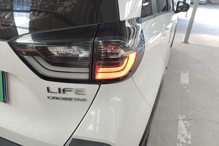 Used Honda LIFE 2021 1.5L CVT CRO-S Fun Edition Exterior 3