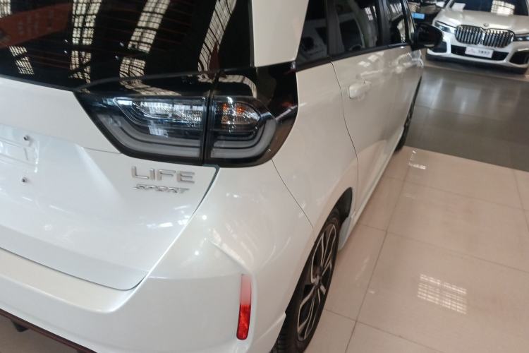 Used Honda LIFE 2021 1.5L CVT SPO-SS Dynamic Edition Exterior 6