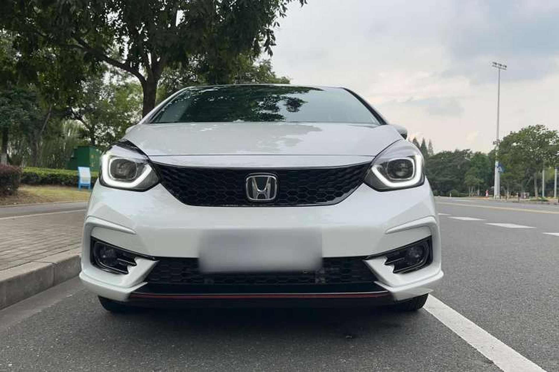 Used Honda LIFE 2021 1.5L CVT SPO-SS Dynamic Edition Front