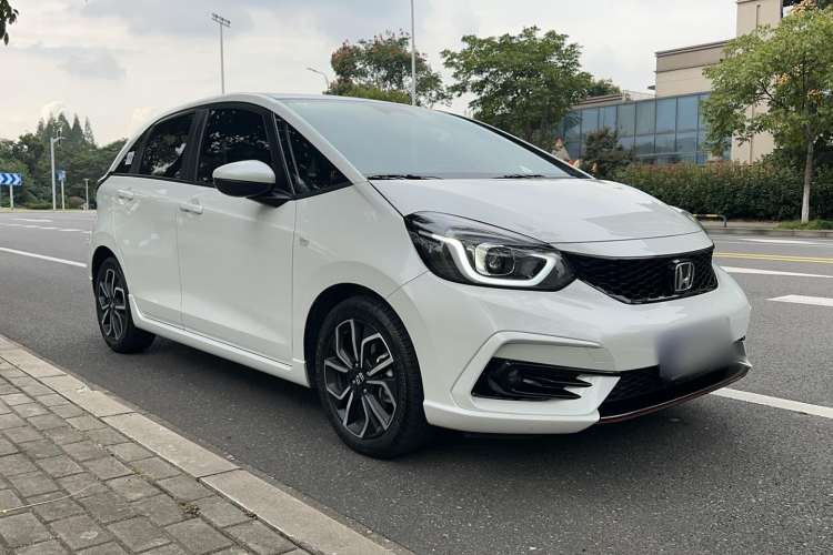 Used Honda LIFE 2021 1.5L CVT SPO-SS Dynamic Edition Front Right 45 Deg