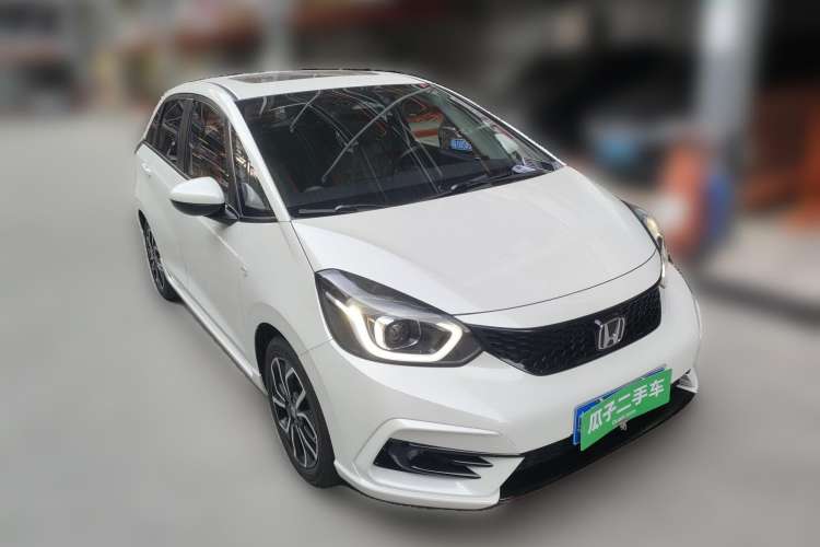 Used Honda LIFE 2021 1.5L CVT SPO-SS Dynamic Edition Front Right 45 Deg