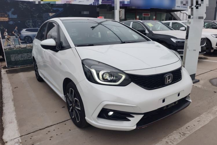 Used Honda LIFE 2021 1.5L CVT SPORT Heartbeat Edition Front Right 45 Deg