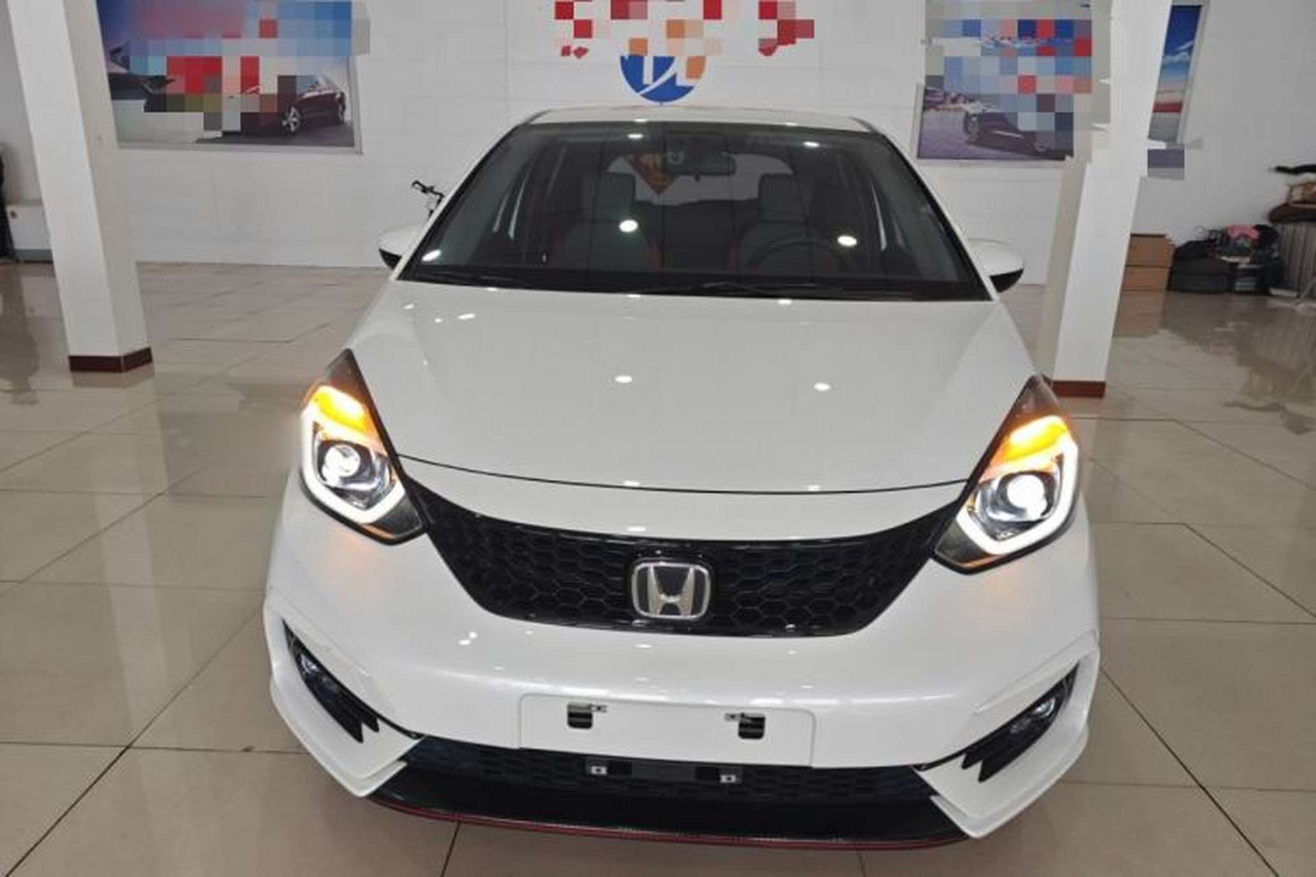 Used Honda LIFE 2021 1.5L CVT SPORT Heartbeat Edition Front