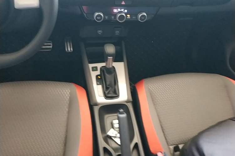 Used Honda LIFE 2021 1.5L CVT SPORT Heartbeat Edition Gear Lever