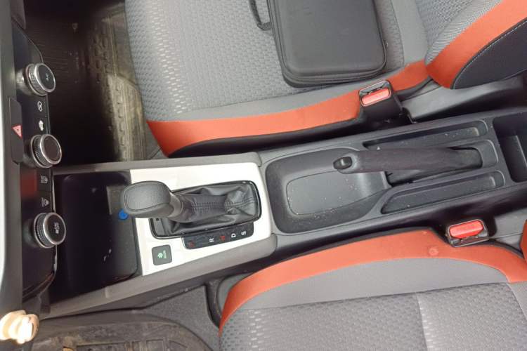 Used Honda LIFE 2021 1.5L CVT SPORT Heartbeat Edition Gear Lever